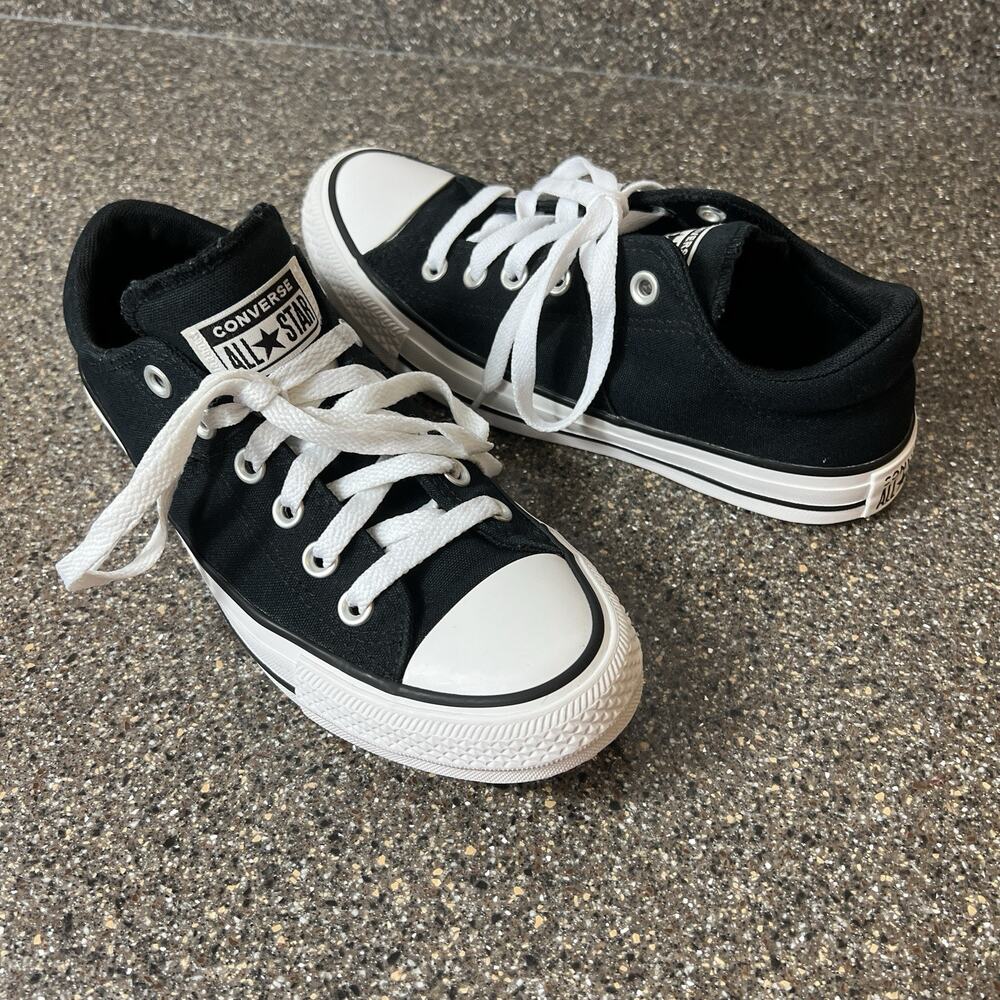Converse All Star Women's 7 Classic Black Canvas Sneaker Skate Shoes Lace Up Low